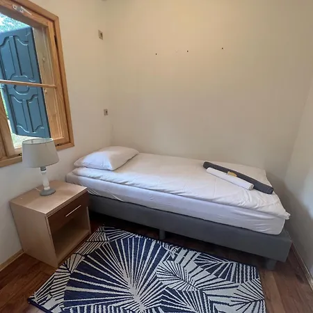 펜션 Solaris House - Wsrod Lasu Sosnowego